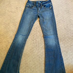 Boot cut jeans